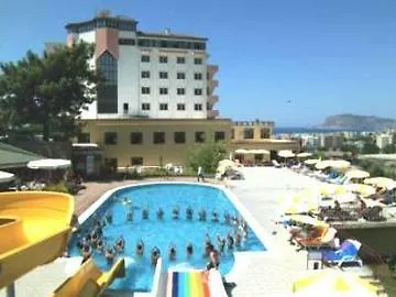 Ξενοδοχείο Akropol 4*